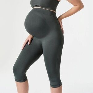 BLANQI Everyday Maternity Belly Support Crop Leggings